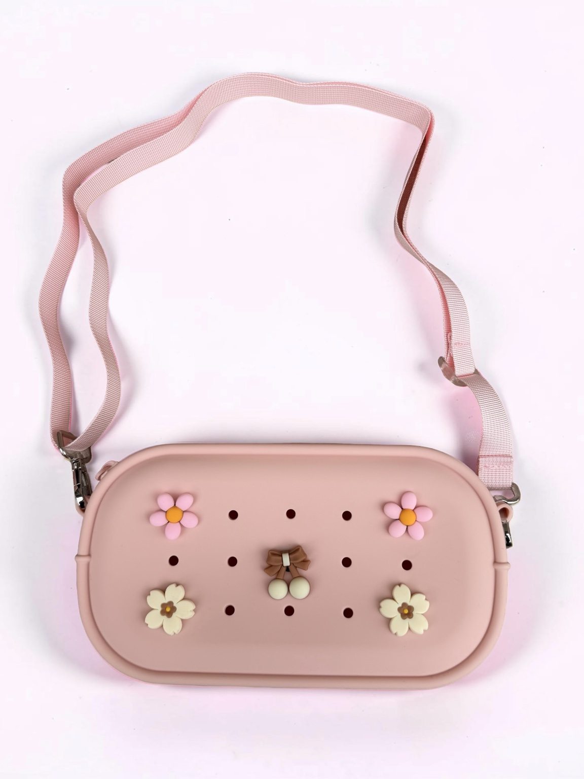 Medium Sling Bag