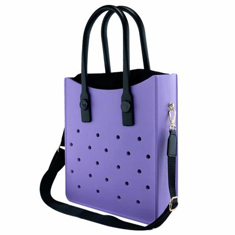 Customizable Handbag with 5 FREE Jibitz!
