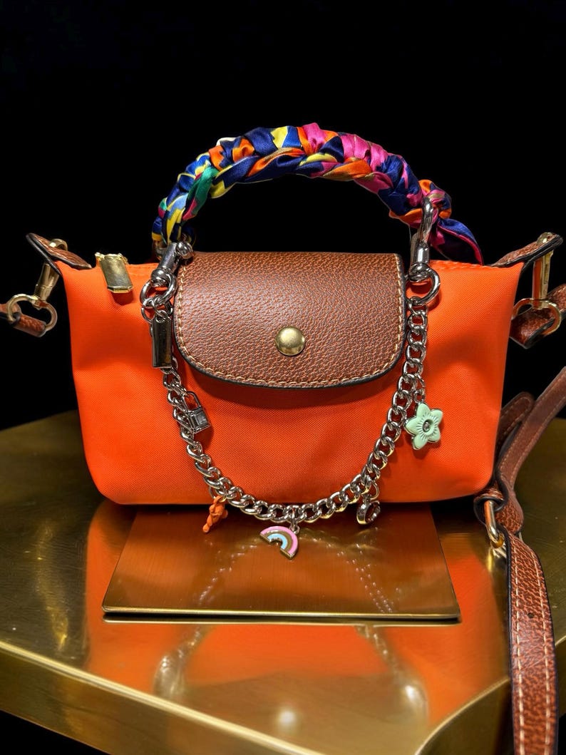 Mini Dumpling bag with Chain and Twilly